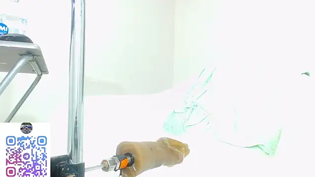 Upskirt Squirt96 online show from 19, 12, 2025