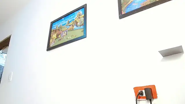 Snapshot of little_tsgirl_ chatting on 13, 3, 2025 little tsgirl online show from 13, 3, 2025