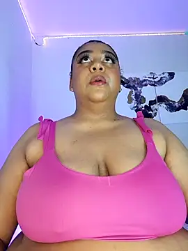 Snapshot of BiancaFollerach chatting on 11, 5, 2026 BiancaFollerach online show from 11, 5, 2026