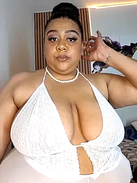 Snapshot of BiancaFollerach chatting on 16, 5, 2026 BiancaFollerach online show from 16, 5, 2026