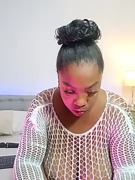 Snapshot of laqquishax chatting on 25, 4, 2026 laqquishax online show from 25, 4, 2026