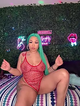 Snapshot of ThickAssRena chatting on 3, 2, 2026 ThickAssRena online show from 3, 2, 2026