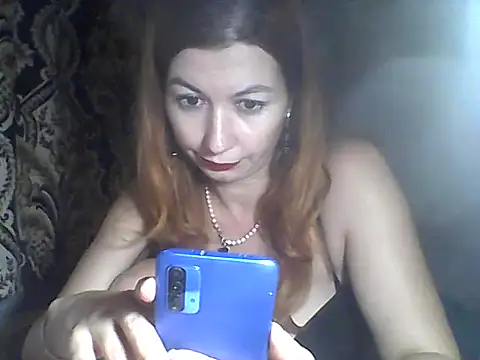 Snapshot of Olesja chatting on 25, 10, 2025 Olesja online show from 25, 10, 2025