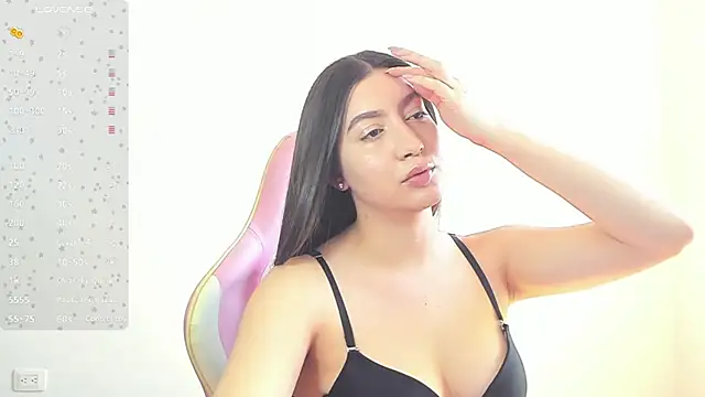 alice-love1 online show from 18, 1, 2025