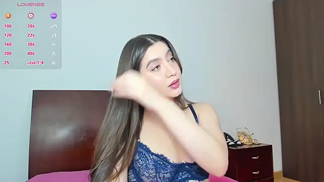 alice-love1 online show from 15, 7, 2026