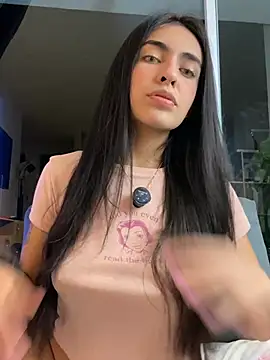 DaphneUwu online show from 14, 6, 2026