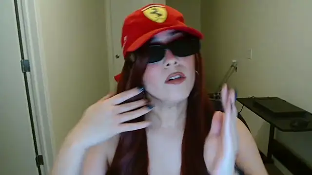 Sassy Latina online show from 28, 3, 2026