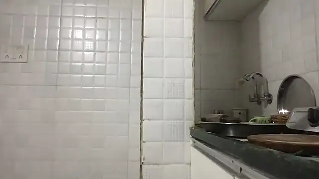 Snapshot of Riyasingh9 chatting on 28, 1, 2025 Riyasingh9 online show from 28, 1, 2025