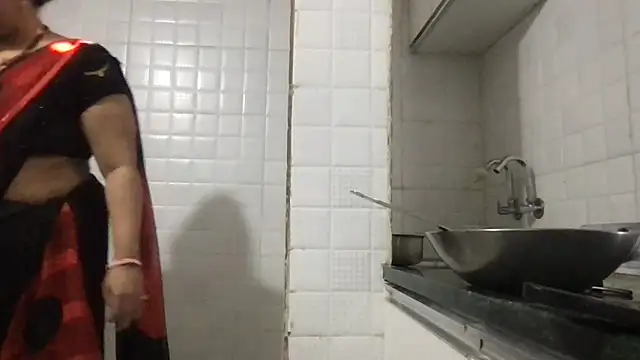 Snapshot of Riyasingh9 chatting on 15, 2, 2025 Riyasingh9 online show from 15, 2, 2025