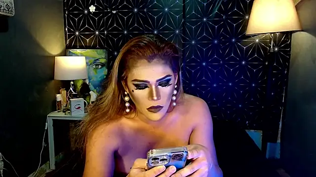 Snapshot of UrtopshemalegoddessAliyah chatting on 26, 1, 2025 UrtopshemalegoddessAliyah online show from 26, 1, 2025