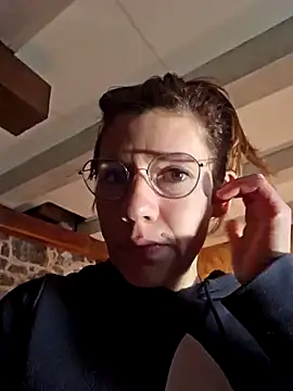 Lina lou4 online show from 16, 2, 2025