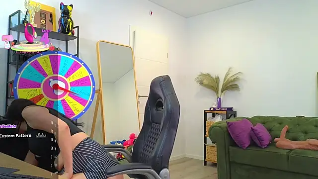 EvaKeks online show from 18, 4, 2026