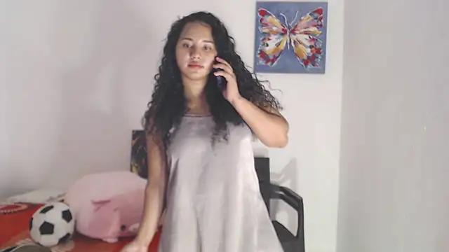 Snapshot of luciana_keating chatting on 19, 10, 2025 luciana keating online show from 19, 10, 2025