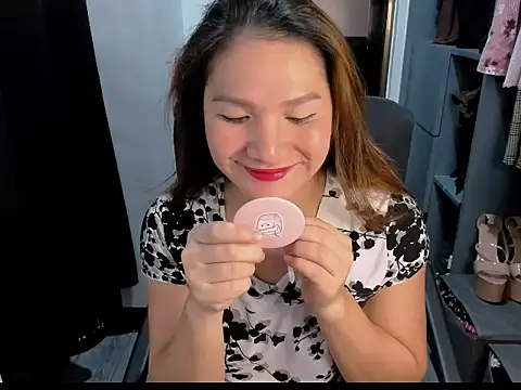 Snapshot of soooooANGEL chatting on 14, 10, 2025 soooooANGEL online show from 14, 10, 2025