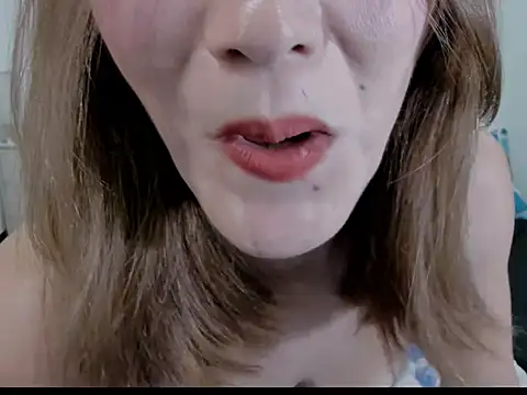 Snapshot of soooooANGEL chatting on 7, 6, 2026 soooooANGEL online show from 7, 6, 2026