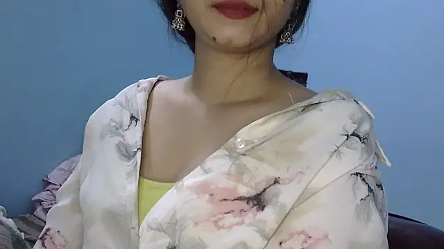 lovelydesi21 online show from 8, 10, 2025