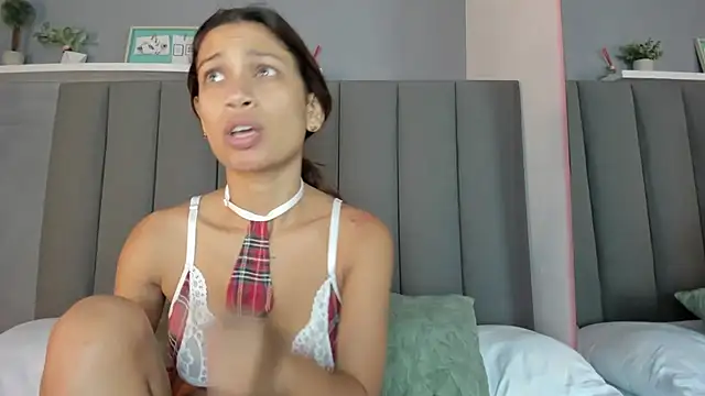 cora 22 online show from 28, 10, 2025