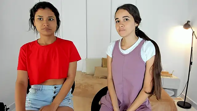 sexychanell 18 online show from 5, 3, 2025