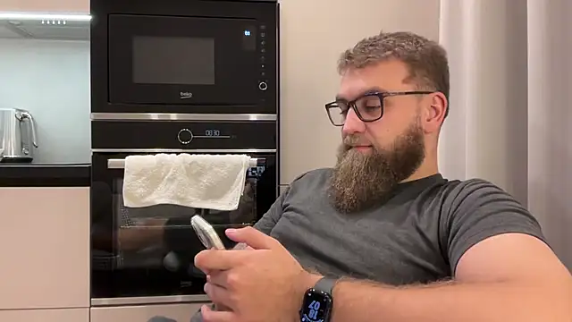 Bear bear  online show from 6, 1, 2026