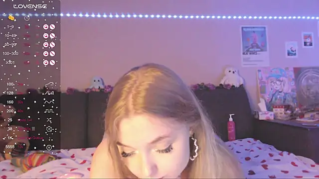 MiaMiaMeow online show from 13, 2, 2025