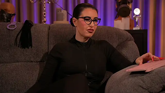 kelly kent online show from 3, 3, 2025