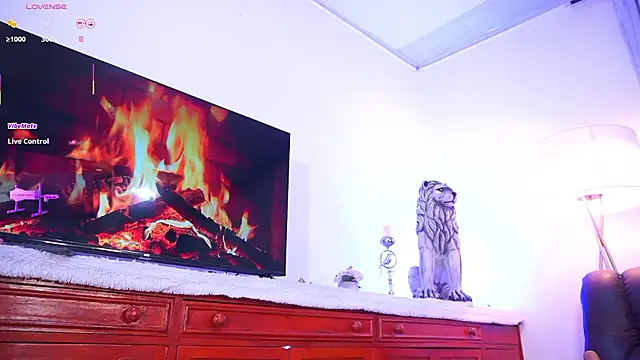 lara giraldo online show from 4, 2, 2026