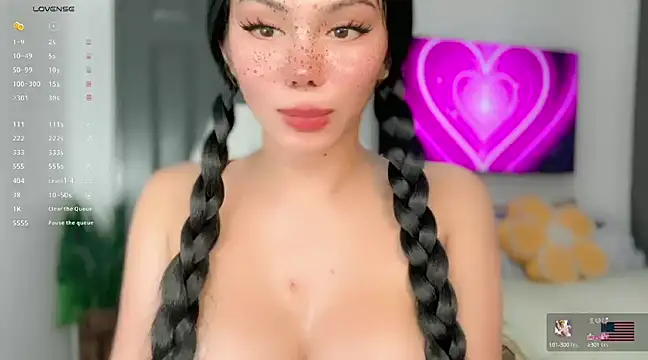 sassy olivia online show from 28, 2, 2025