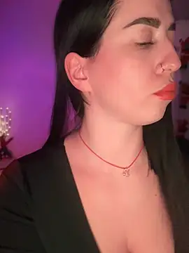 Emylia online show from 14, 12, 2024