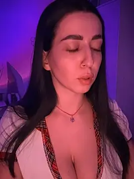 Emylia online show from 17, 1, 2025