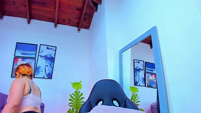 Gretta Queen online show from 30, 1, 2025