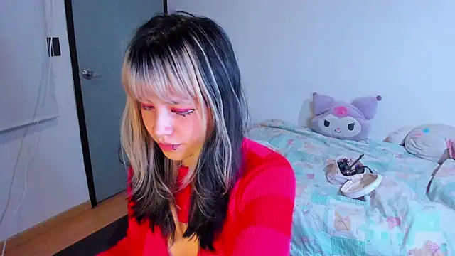 Snapshot of Akane-Mou chatting on 16, 12, 2024 Akane-Mou online show from 16, 12, 2024