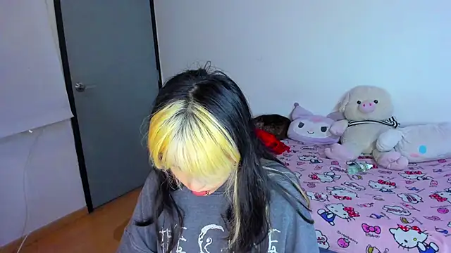 Snapshot of Akane-Mou chatting on 25, 2, 2025 Akane-Mou online show from 25, 2, 2025