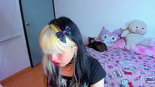 Snapshot of Akane-Mou chatting on 1, 3, 2025 Akane-Mou online show from 1, 3, 2025