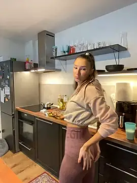 spottyyy online show from 5, 2, 2025