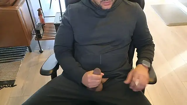 HungandThickLatin online show from 23, 4, 2026