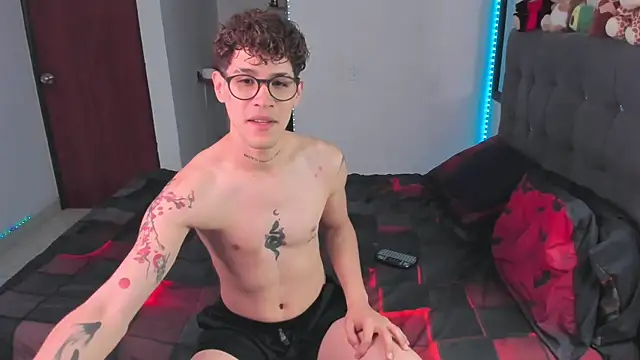 Snapshot of andybxby chatting on 26, 11, 2025 andybxby online show from 26, 11, 2025