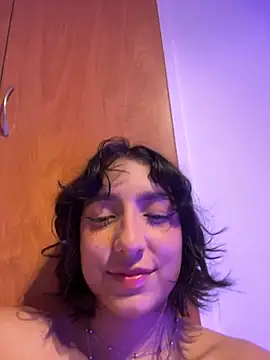 Snapshot of aurora_xoxo chatting on 6, 1, 2025 aurora xoxo online show from 6, 1, 2025