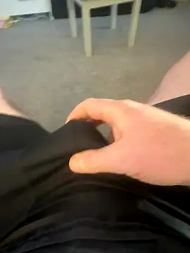 Averagematt1991 online show from 3, 12, 2025