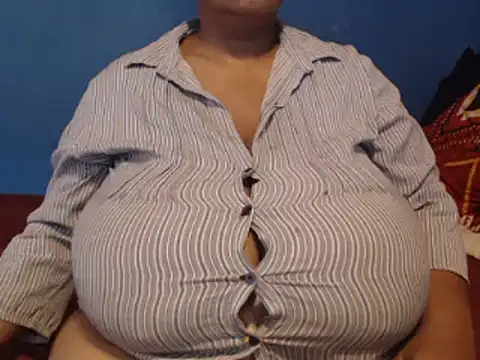 Snapshot of CUTEFIRMMELONSS chatting on 31, 1, 2025 CUTEFIRMMELONSS online show from 31, 1, 2025