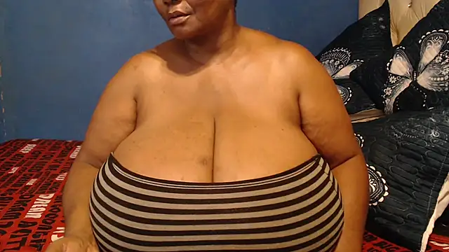 CUTEFIRMMELONSS online show from 23, 2, 2026