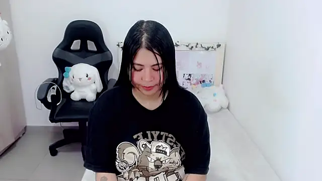 Youlittlepervertt  online show from 26, 12, 2024