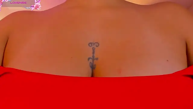 MariamRivera  online show from 8, 10, 2025