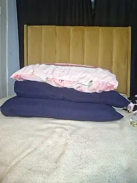 BLAQ-DIAMOND31 online show from 19, 4, 2026