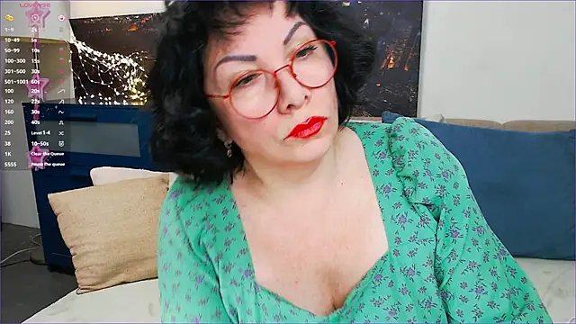 SquirtySlut online show from 7, 2, 2025