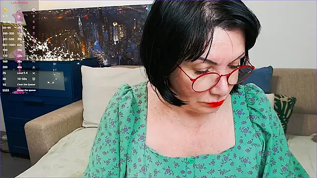 SquirtySlut online show from 15, 2, 2025