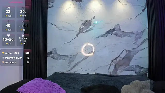 Darnellqueen online show from 22, 4, 2026