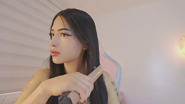 driana hoffman online show from 13, 3, 2026