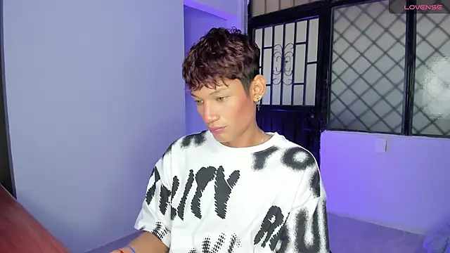 nicky moo online show from 11, 3, 2025