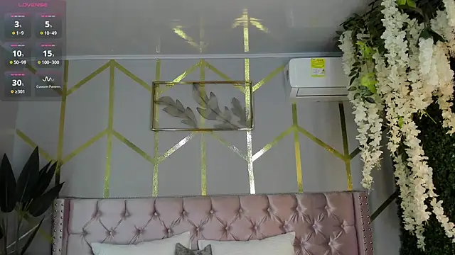 Snapshot of candy_beck chatting on 8, 2, 2025 candy beck online show from 8, 2, 2025