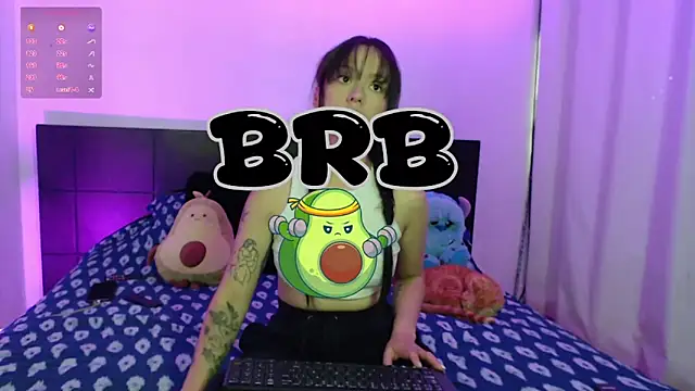 Snapshot of it_l chatting on 12, 9, 2025 it l online show from 12, 9, 2025